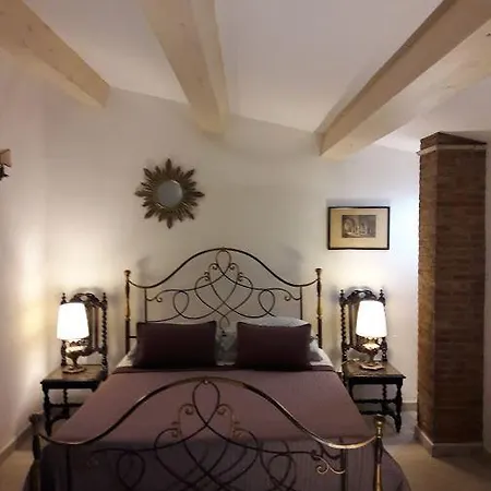 Oda ve Kahvaltı Chiarenza Giardini Naxos