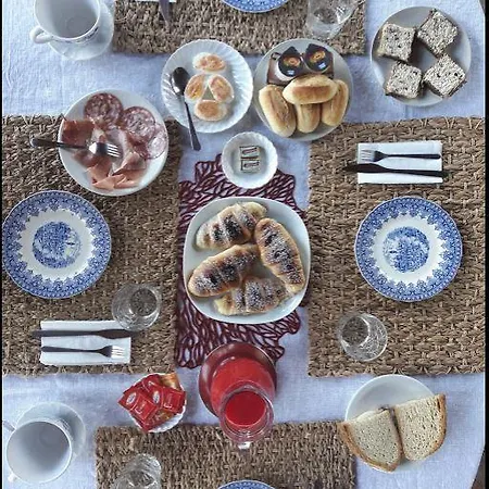 Oda ve Kahvaltı Chiarenza