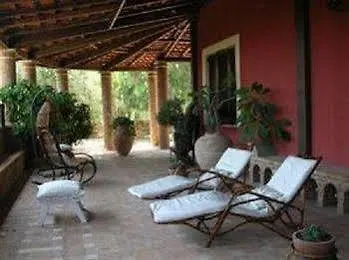 Chiarenza Bed & Breakfast 3*